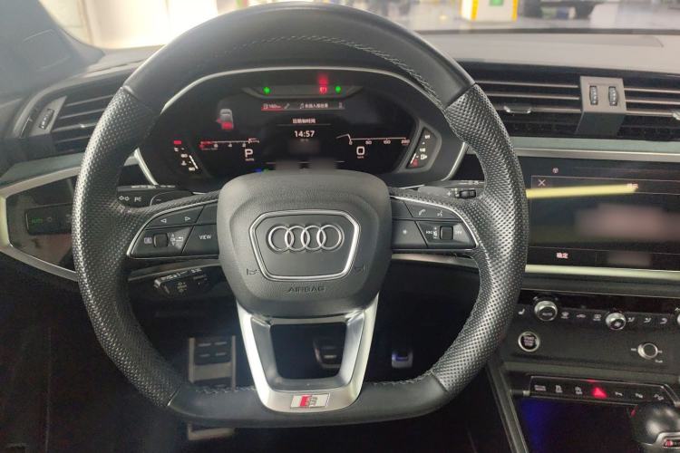 Used Audi Q3 Sportback 2023 Facelift 45 TFSI quattro Luxury Edition Steering Wheel