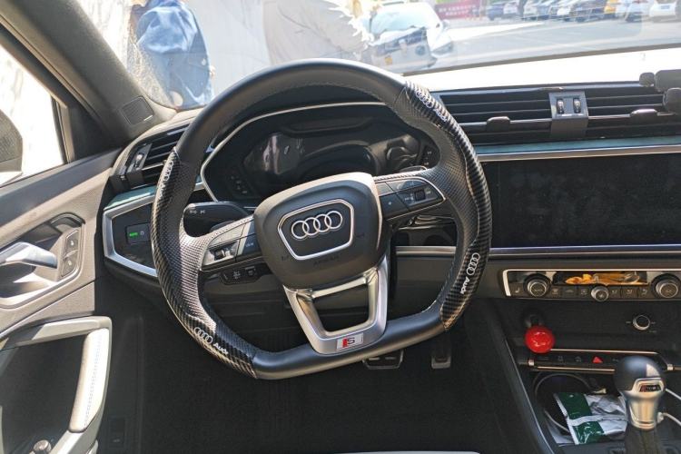Used Audi Q3 Sportback 2023 Updated 45 TFSI quattro Fashion Version Steering Wheel