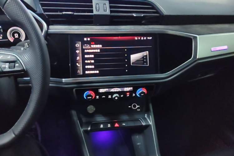 Used Audi Q3 Sportback 2023 40 TFSI Fashion Model Audio And AC Panel
