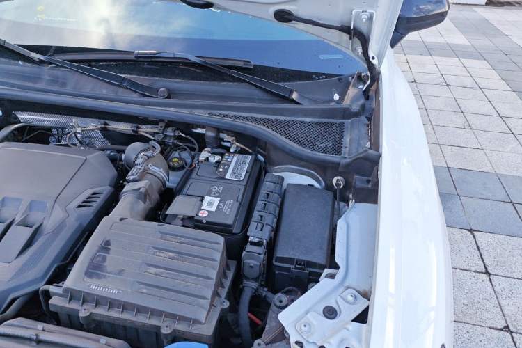 Used Audi Q3 Sportback 2023 Updated 40 TFSI Fashion Version Engine Bay Left