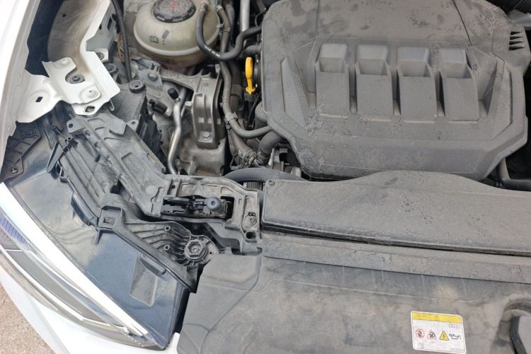 Used Audi Q3 Sportback 2023 40 TFSI Fashion Model Engine Bay Right