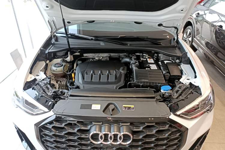 Used Audi Q3 Sportback 2023 40 TFSI Fashion Model Engine Bay