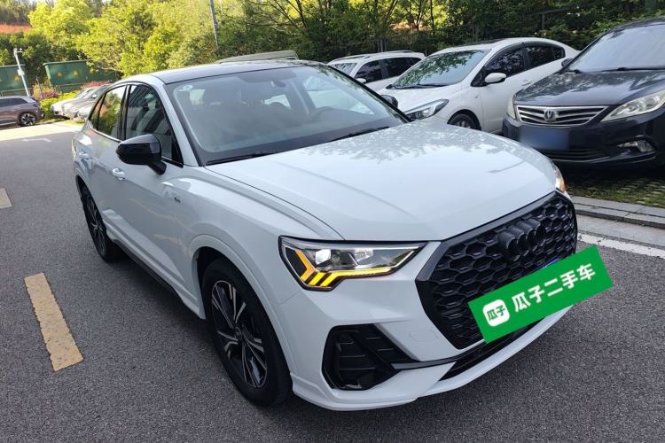 Used Audi Q3 Sportback 2023 Updated 40 TFSI Fashion Version Front Right 45 Deg