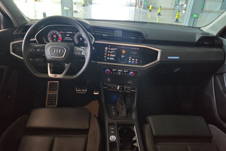 Used Audi Q3 Sportback 2023 45 TFSI quattro Fashion Edition Interior 2