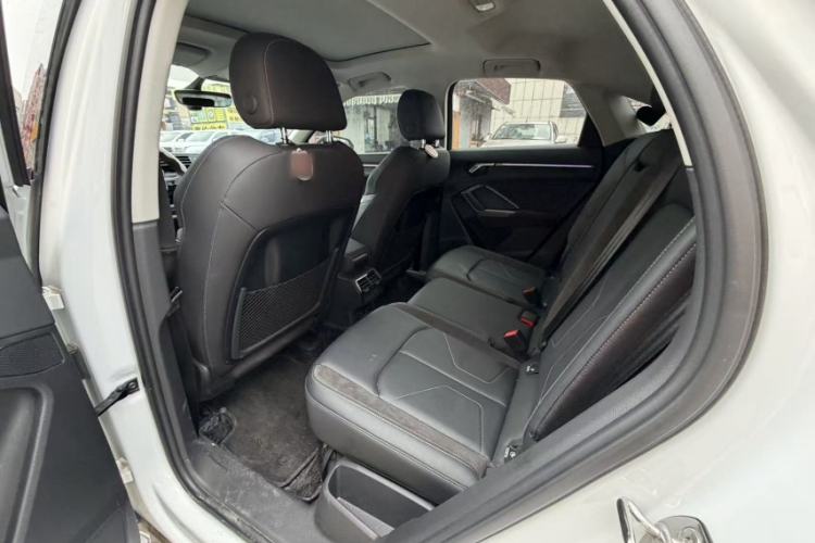 Used Audi Q3 Sportback 2023 Updated 40 TFSI Fashion Version Interior 3