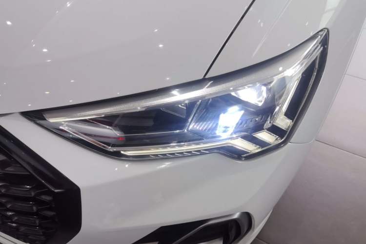 Used Audi Q3 Sportback 2023 Updated 40 TFSI Fashion Version Left Front Headlight