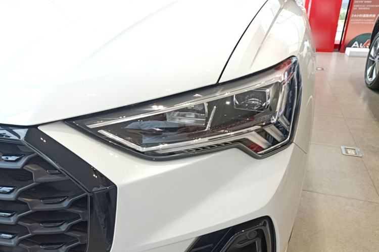 Used Audi Q3 Sportback 2023 40 TFSI Fashion Model Left Front Headlight