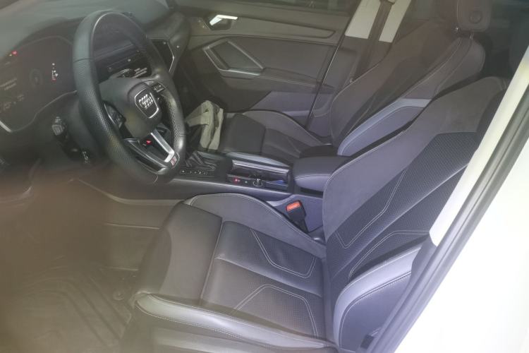 Used Audi Q3 Sportback 2023 35 TFSI Ambition (1.4T) Left Front Seat