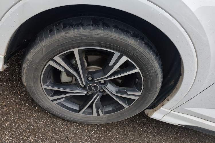 Used Audi Q3 Sportback 2023 Updated 40 TFSI Fashion Version Left Front Wheel Hub