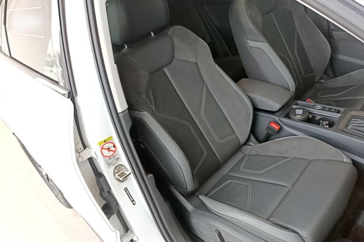 Used Audi Q3 Sportback 2023 40 TFSI Fashion Model Right Front Seat