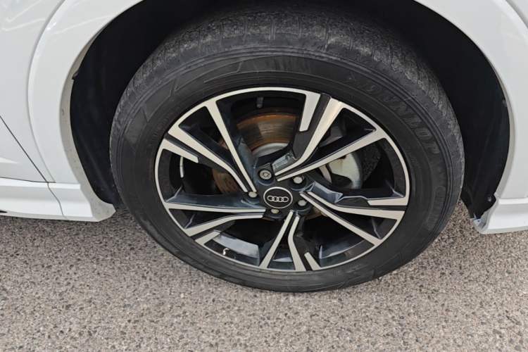 Used Audi Q3 Sportback 2023 Updated 40 TFSI Fashion Version Right Front Wheel Hub