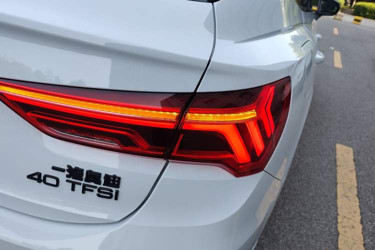 Used Audi Q3 Sportback 2023 Updated 40 TFSI Fashion Version Right Rear Taillight