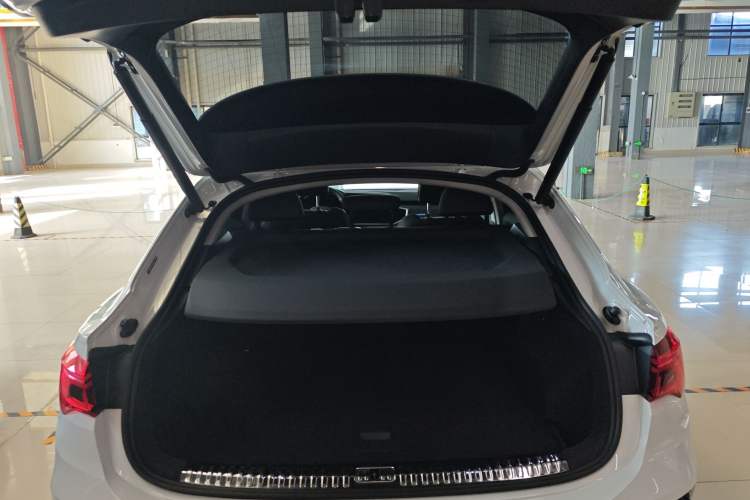 Used Audi Q3 Sportback 2023 45 TFSI quattro Fashion Edition Trunk