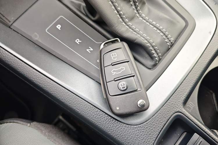 Used Audi Q3 Sportback 2023 40 TFSI Fashion Model Vehicle Key