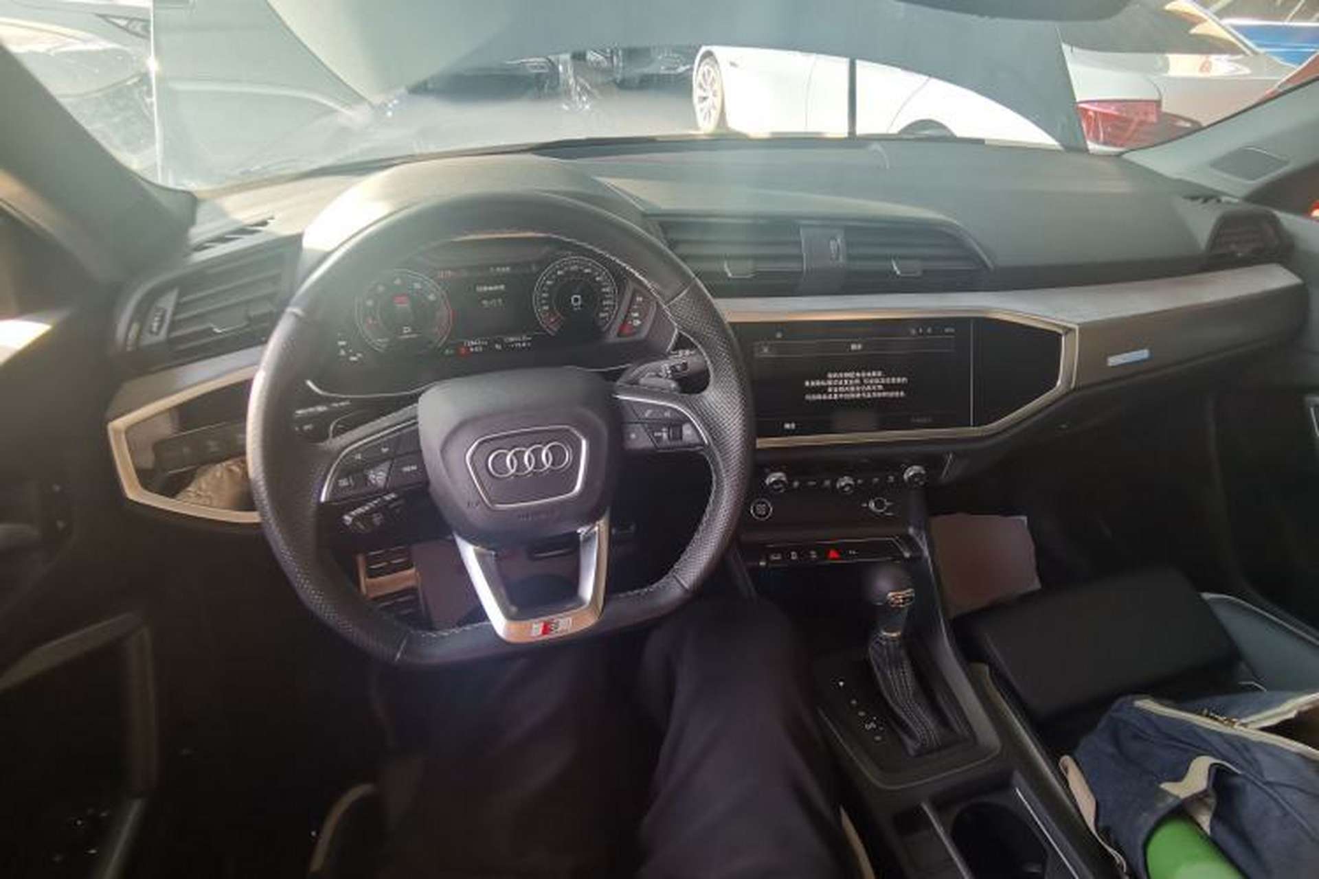 Used Audi Q3 Sportback 2024 40 TFSI Fashion Version Center Console