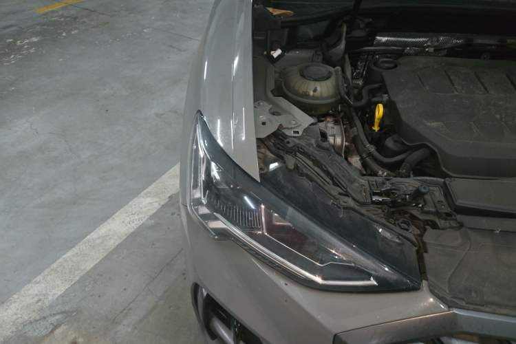 Used Audi Q3 Sportback 2024 40 TFSI Fashion Version Engine Bay Right