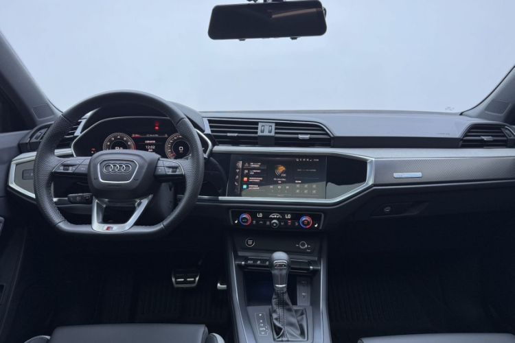 Used Audi Q3 Sportback 2024 40 TFSI Fashion Version Interior 5