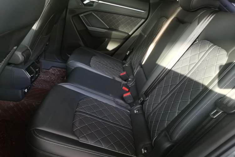 Used Audi Q3 Sportback 2024 40 TFSI Fashion Version Left Rear Seat