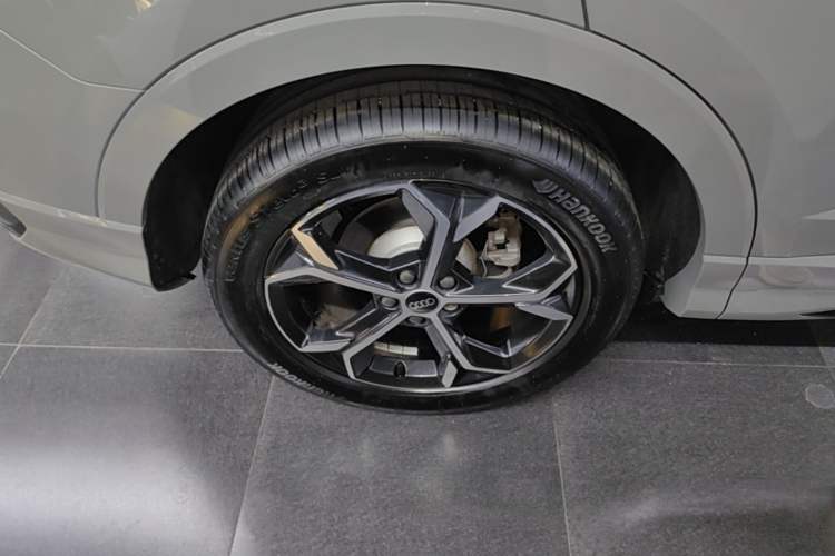 Used Audi Q3 Sportback 2024 40 TFSI Fashion Version Right Rear Wheel Hub