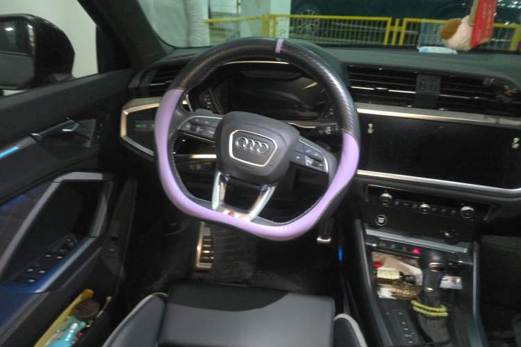 Used Audi Q3 Sportback 2024 40 TFSI Fashion Version Steering Wheel