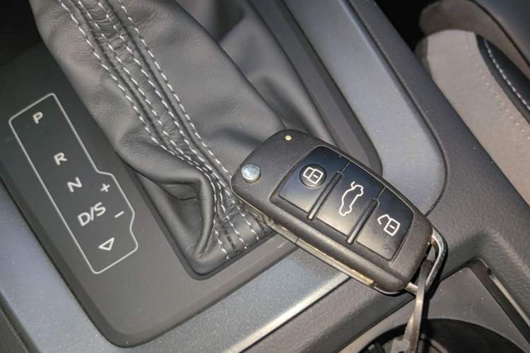 Used Audi Q3 Sportback 2024 40 TFSI Fashion Version Vehicle Key