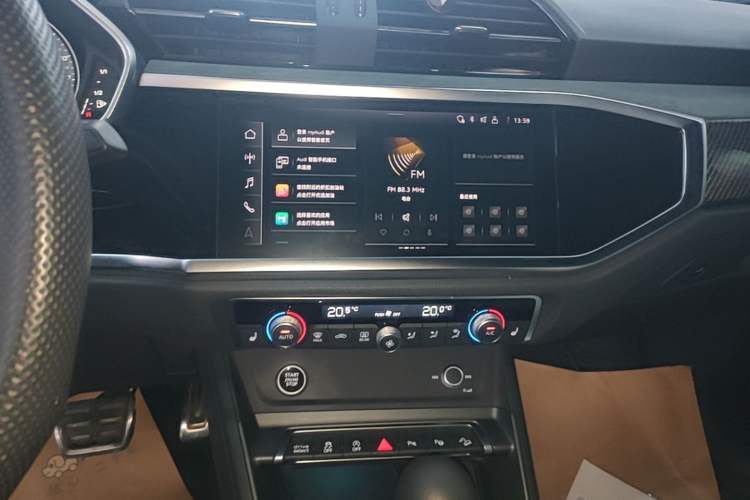 Used Audi Q3 Sportback 2024 45 TFSI quattro Launch Special Edition Audio And AC Panel
