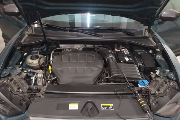 Used Audi Q3 Sportback 2024 45 TFSI quattro Launch Special Edition Engine Bay