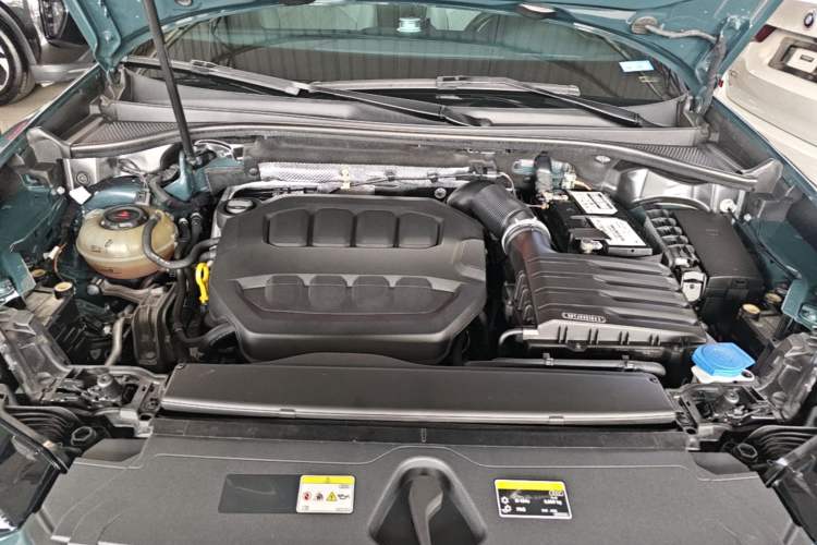 Used Audi Q3 Sportback 2024 45 TFSI quattro Launch Special Edition Engine Bay