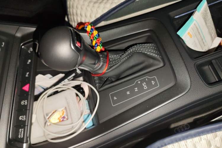 Used Audi Q3 Sportback 2024 45 TFSI quattro Launch Special Edition Gear Lever