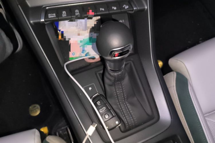 Used Audi Q3 Sportback 2024 45 TFSI quattro Launch Special Edition Gear Lever
