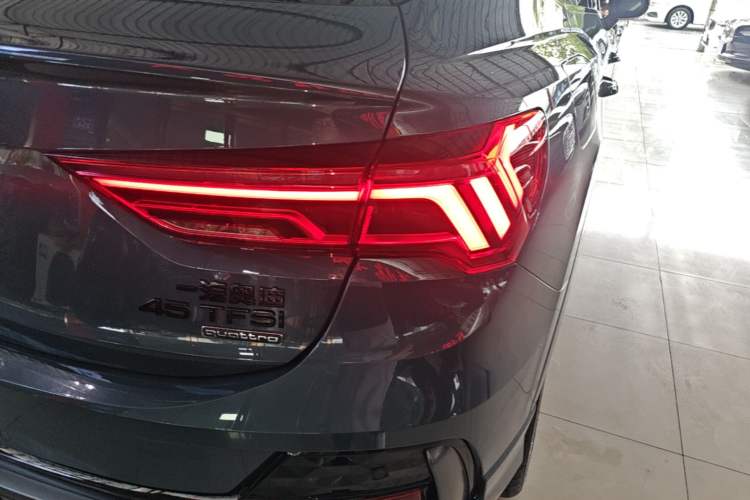 Used Audi Q3 Sportback 2024 45 TFSI quattro Launch Special Edition Right Rear Taillight