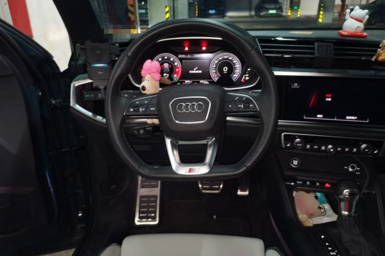 Used Audi Q3 Sportback 2024 45 TFSI quattro Launch Special Edition Steering Wheel