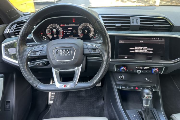 Used Audi Q3 Sportback 2024 45 TFSI quattro Launch Special Edition Steering Wheel