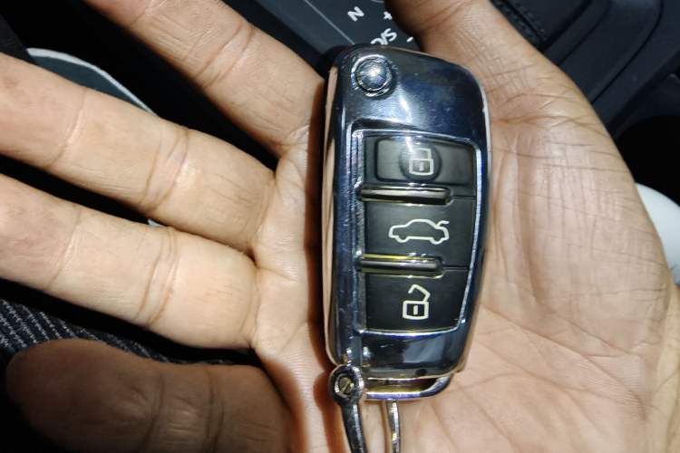 Used Audi Q3 Sportback 2024 45 TFSI quattro Launch Special Edition Vehicle Key