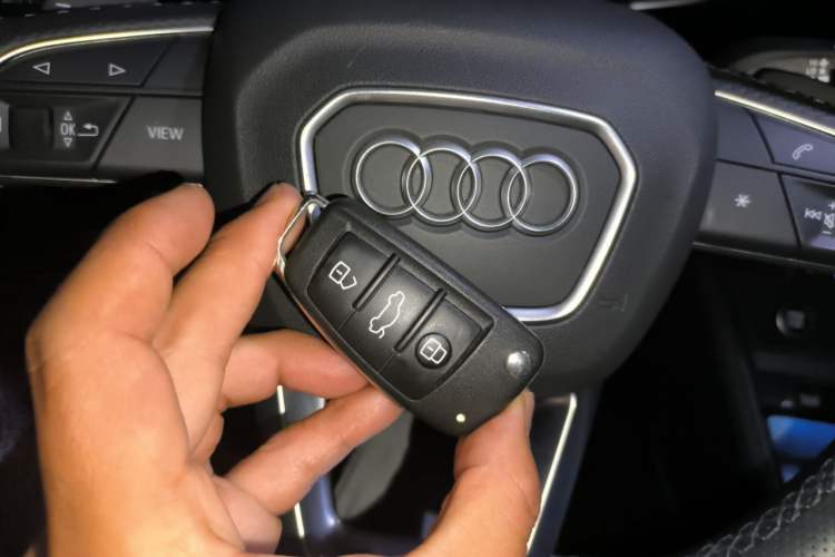 Used Audi Q3 Sportback 2024 45 TFSI quattro Launch Special Edition Vehicle Key