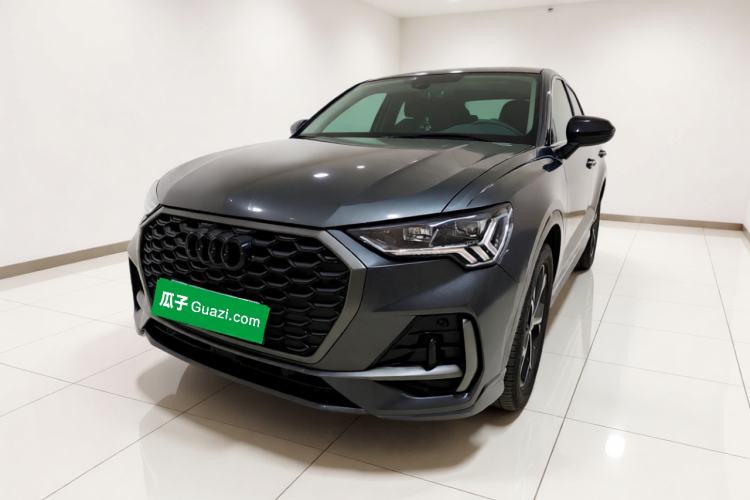 Audi Q3 Sportback 2024 40 TFSI Fashion Version