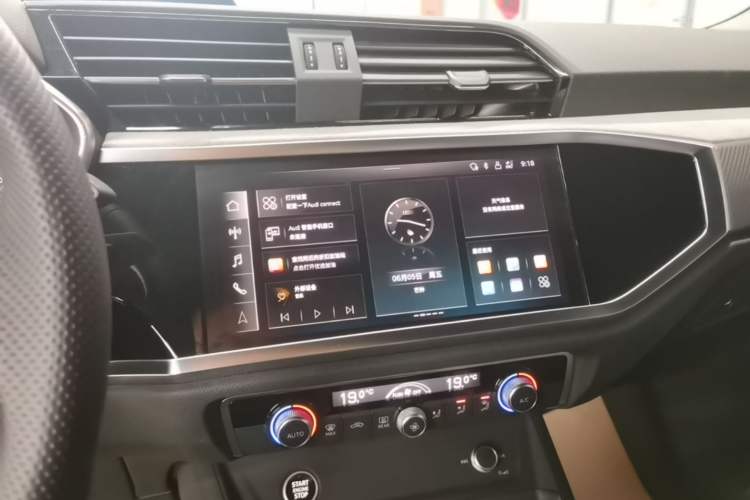 Used Audi Q3 Sportback 2024 40 TFSI Fashion Version Audio And AC Panel