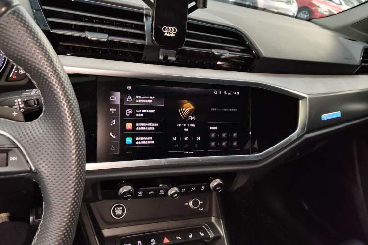 Used Audi Q3 Sportback 2024 40 TFSI Fashion Version Audio And AC Panel