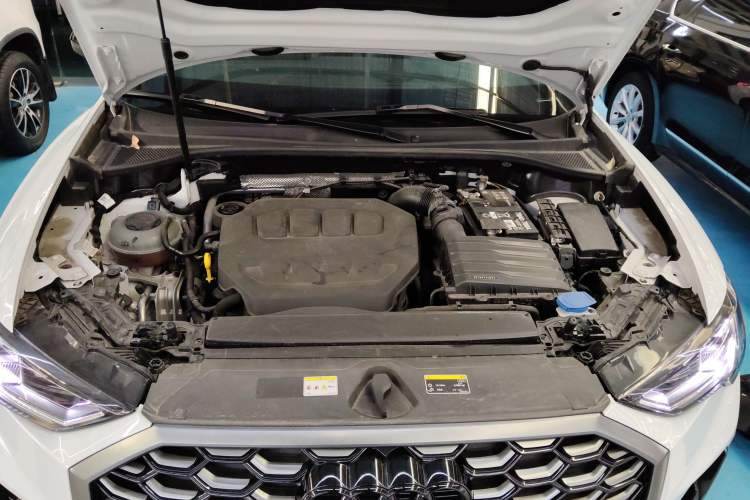Used Audi Q3 Sportback 2024 40 TFSI Fashion Version Engine Bay