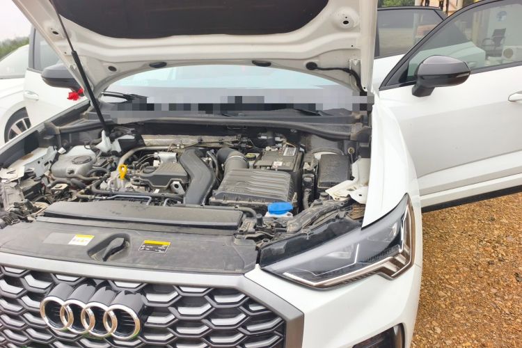 Used Audi Q3 Sportback 2024 35 TFSI Progressive Edition Engine Bay Left
