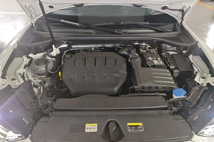 Used Audi Q3 Sportback 2024 40 TFSI Fashion Version Engine Bay