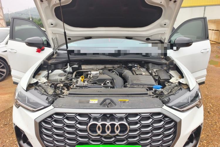 Used Audi Q3 Sportback 2024 35 TFSI Progressive Edition Engine Bay
