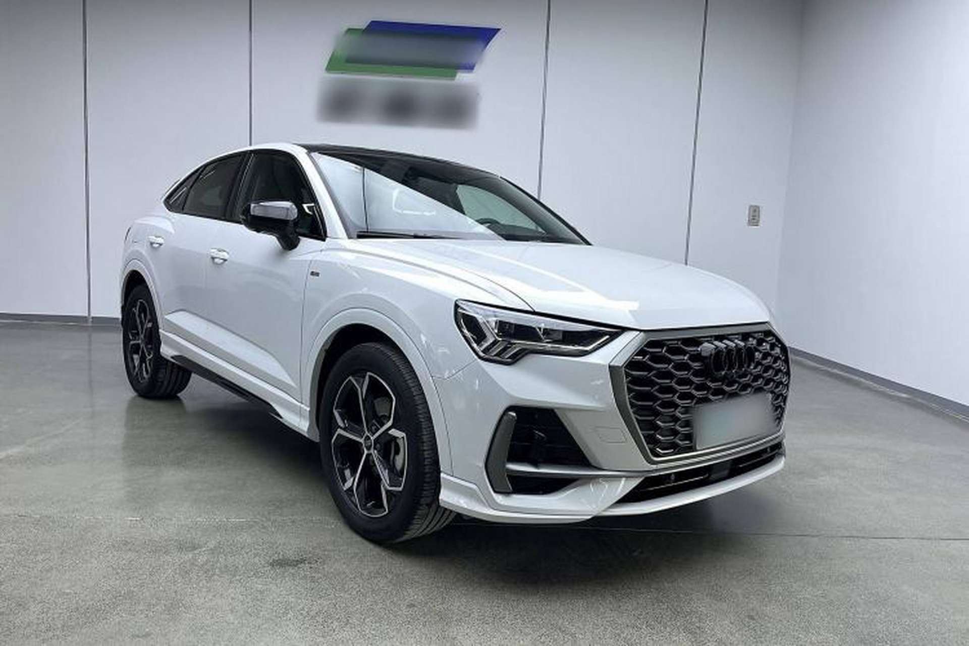Used Audi Q3 Sportback 2024 40 TFSI Fashion Version Exterior 2
