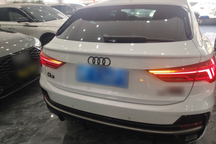 Used Audi Q3 Sportback 2024 40 TFSI Fashion Version Exterior 4