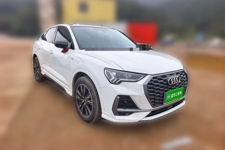 Used Audi Q3 Sportback 2024 35 TFSI Progressive Edition Front Right 45 Deg