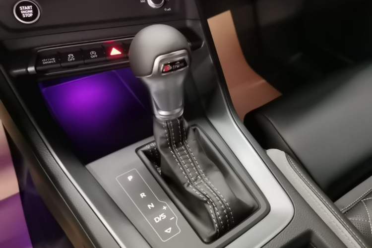 Used Audi Q3 Sportback 2024 40 TFSI Fashion Version Gear Lever