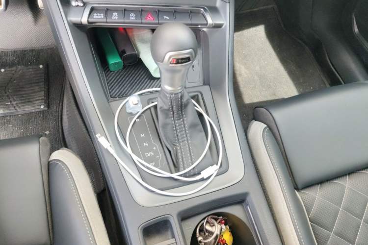 Used Audi Q3 Sportback 2024 40 TFSI Fashion Version Gear Lever