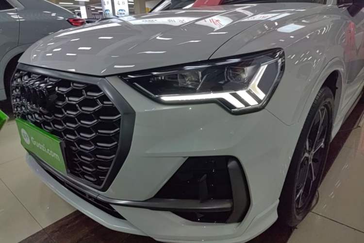 Used Audi Q3 Sportback 2024 40 TFSI Fashion Version Left Front Headlight