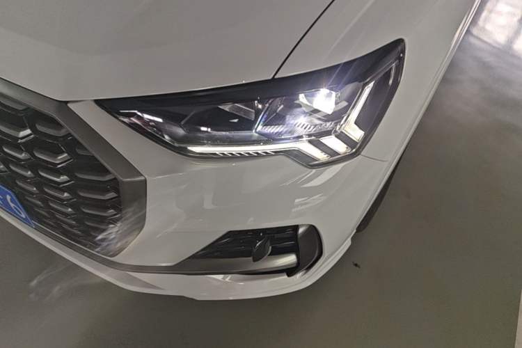 Used Audi Q3 Sportback 2024 40 TFSI Fashion Version Left Front Headlight