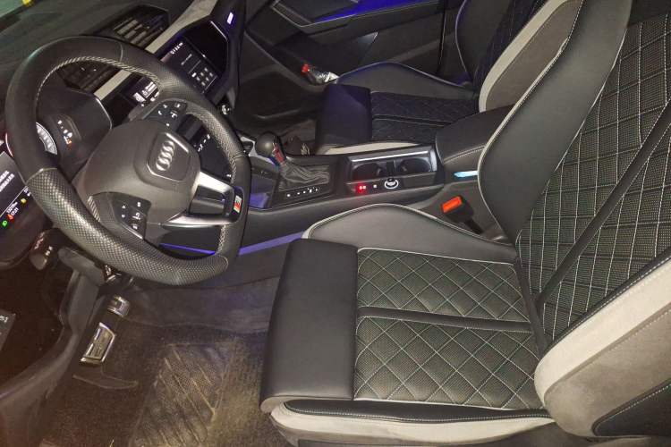 Used Audi Q3 Sportback 2024 40 TFSI Fashion Version Left Front Seat